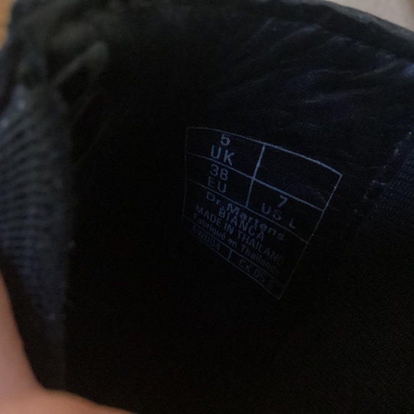 Dr. Martens Women's Black Leather Bianca Chelsea Short boots UK 5 / W 7 - Picture 4 of 7